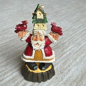 DAVID FRYKMAN “House Warming” Santa With Cardinals and Bird House 2002 Figurine